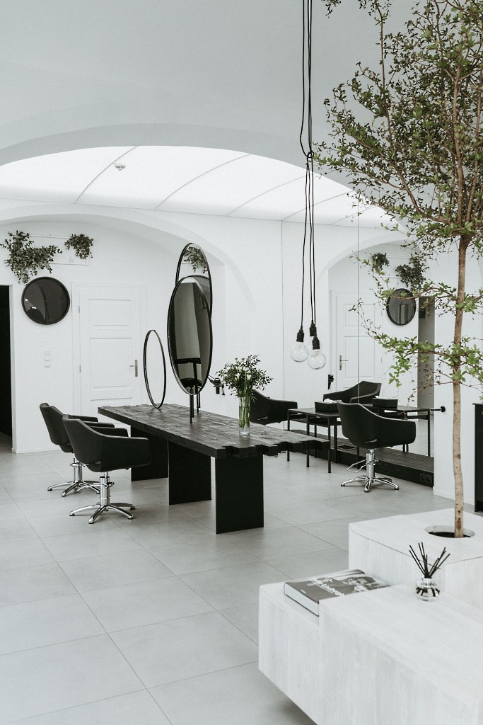 kadernicky-salon-vyroba-interier-nabytek-jindrisska-05