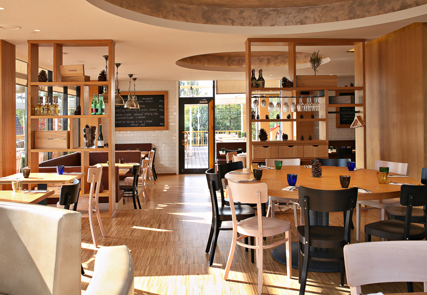 nabytek-zarizeni-restauraci-14